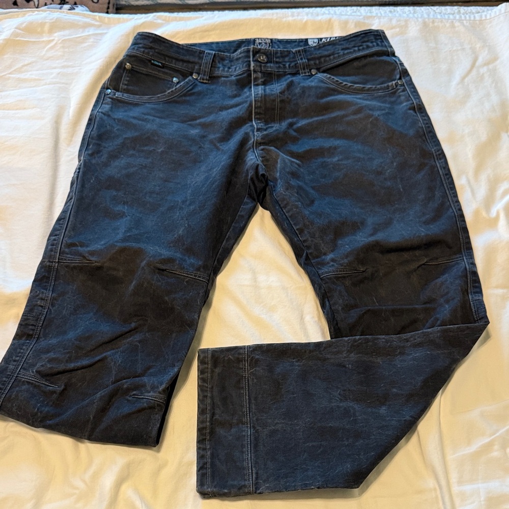 Kuhl Men's Chinos in Charcoal 34 x 30